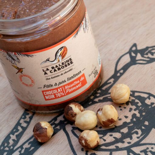 Pâte à PAS tartiner chocolat noir & noisettes du Piémont (49%) – Image 3