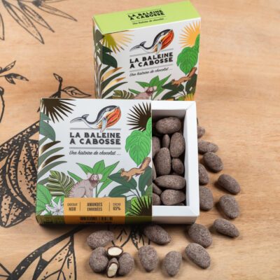 Les amandes enrobées de chocolat noir 65%