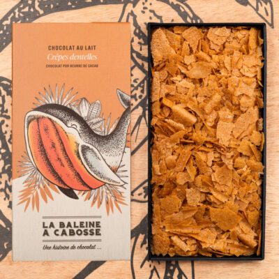 Tablette de chocolat au lait et crêpes dentelle
